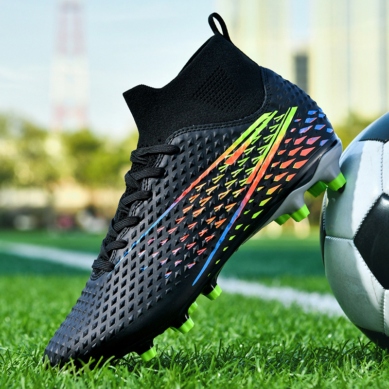 Nei Männer Fussballschong Professionell Outdoor Hot Selling Héichqualitativ Ultraleicht Fussballschong Cleats Gras Training_voghion.com