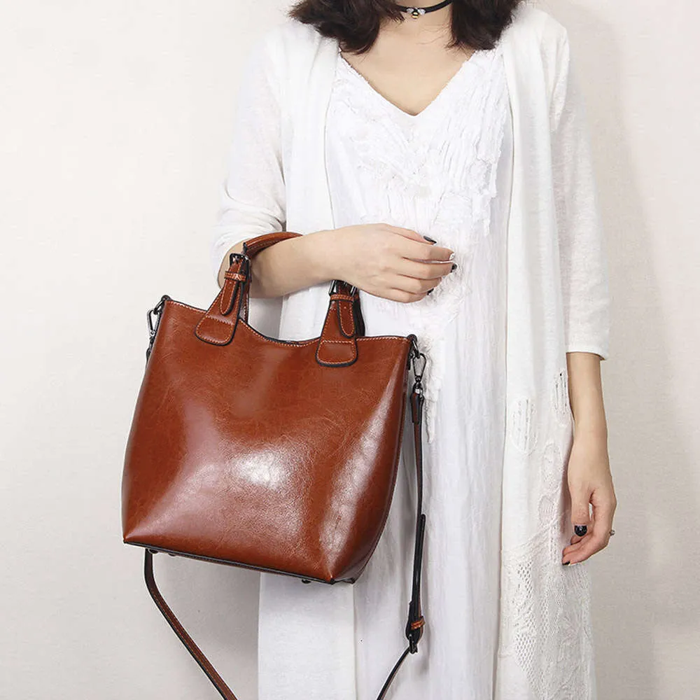 Zncy 100% Gnuin Lathr -käsilaukku Rtro Coff Women Casual Tot Buckt Bag Classic Black Lady Crossbody Mssngr_voghion.com