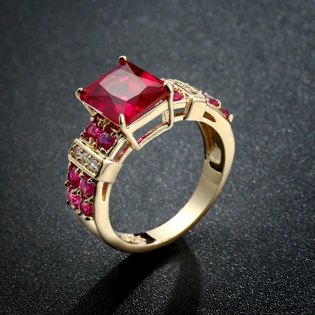 Hot Sales Fashion Yellow Gold Plated Square Green Red Black Zircon Crystal Exquisite Metal Bridal Wedding Rings for Women Jewelry_voghion.com