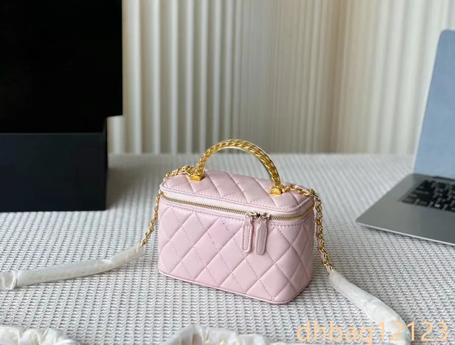 Dames klassieke mini-toilettas designer make-up draagbare schoudergreep leren gewatteerde kruis gouden metalen hardware dia_voghion.com