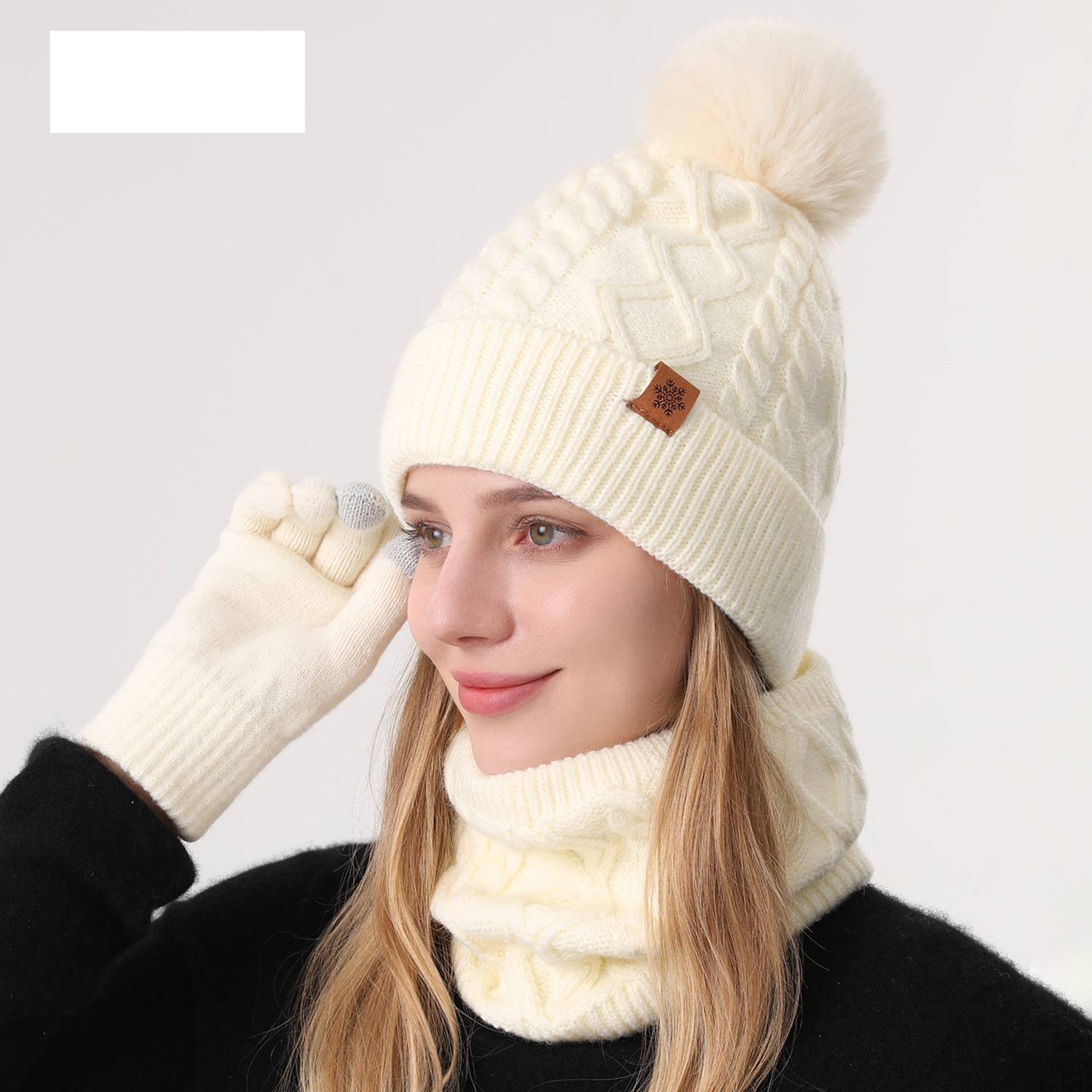 Set invernale da donna con cappello, sciarpa e guanti in maglia - Scaldacollo termico in morbida lana di alpaca, berretto e guanti - Elegante design geometrico per il ciclismo all'aperto_voghion.com