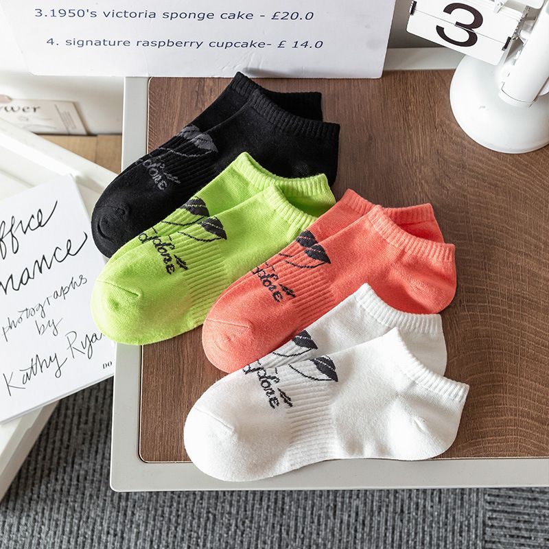 WE11 boat trendy brand ins internet celebrity sports leisure trend versatile skateboard couple men's summer socks_voghion.com