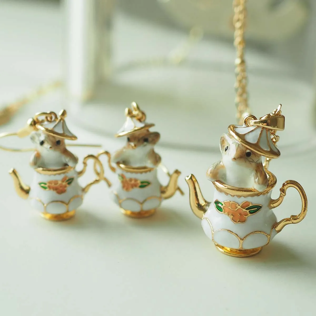Bellissimo cartone animato tazza da tè Chipmunk orecchini di design collane set di gioielli per donne ragazze simpatico topo retrò vintage oro_voghion.com