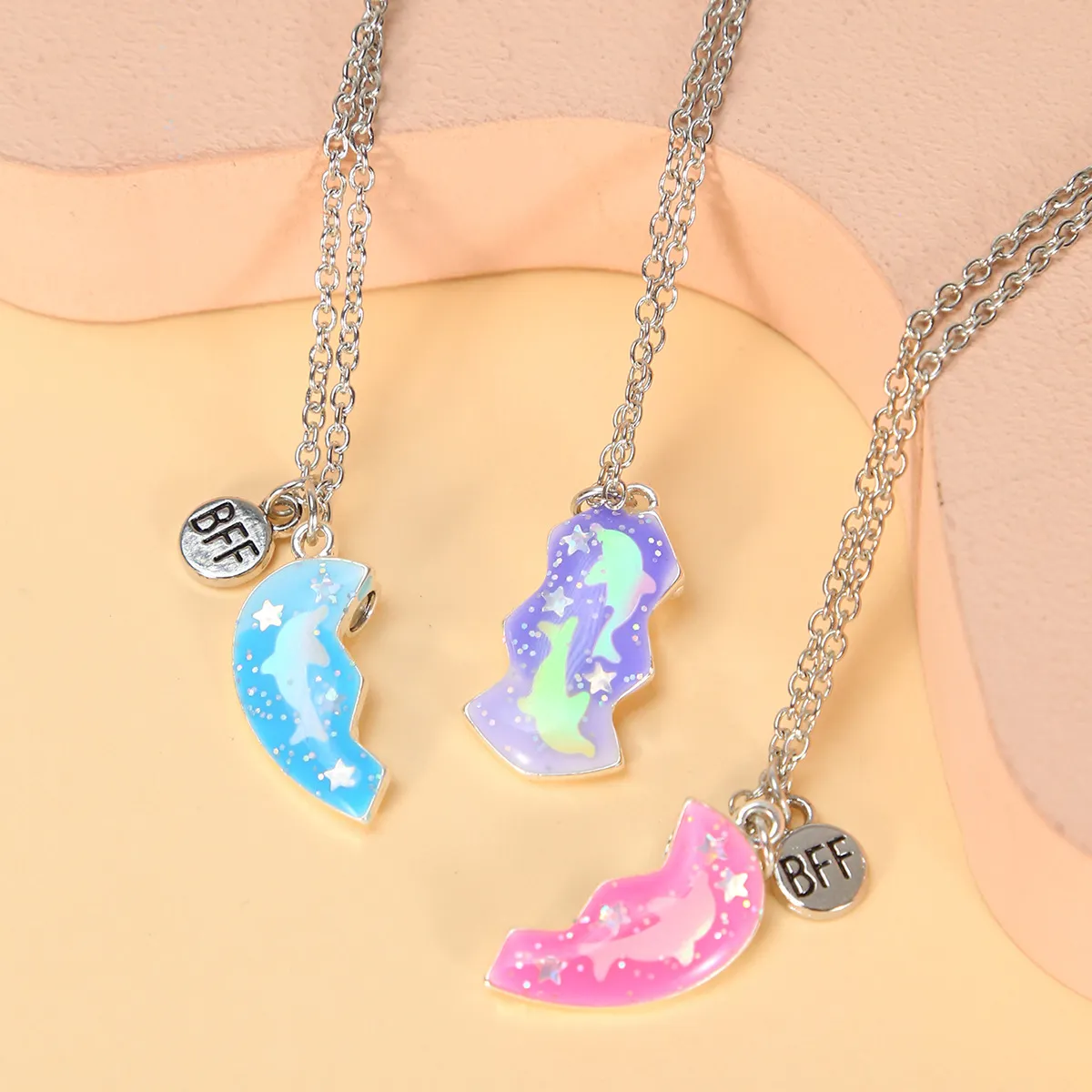 Lot de 3 colliers pendentif dauphin tendance avec pierre magnétique pour ami, accessoire de cou créatif et coloré en forme d'étoile, cadeau_voghion.com