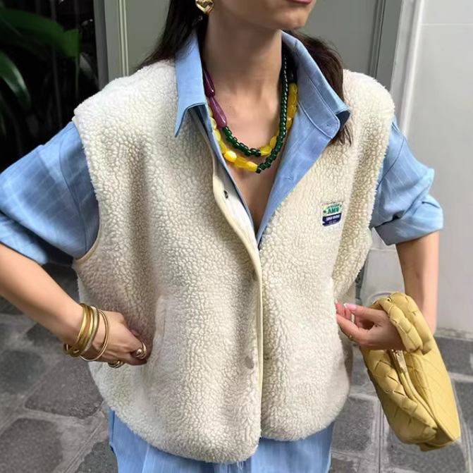 Women’s Clothing ​​Fluffy Sleeveless Short Vest Top For Women – Trendy Cropped Button-Up Cardigan With Pockets​​