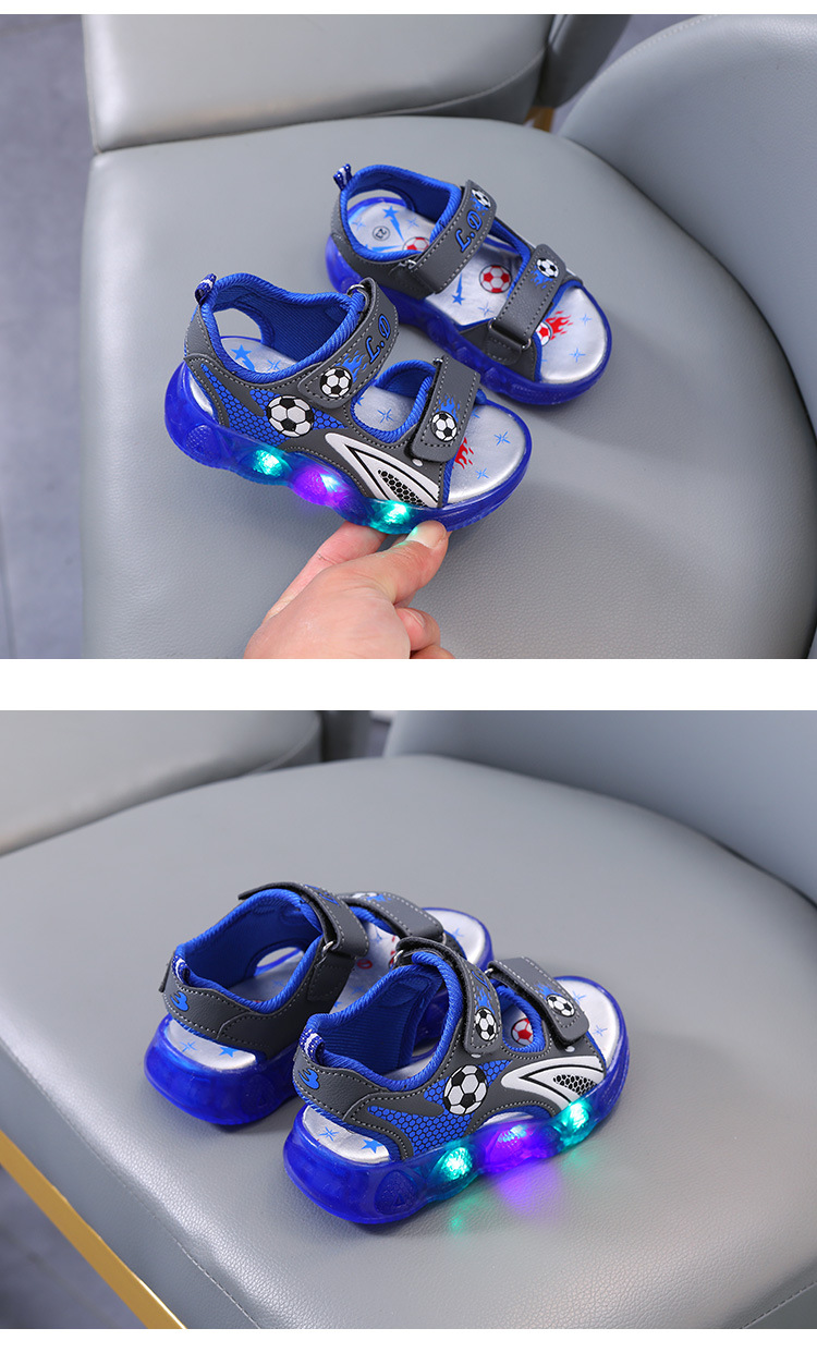mit Lichtern 2023 Sommer Neue Kinder-Strandschuhe 1-6 Jahre alte Jungen-Sandalen mit weicher Sohle_voghion.com