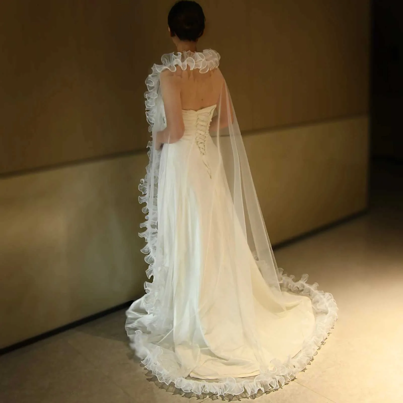 Haarschmuck V212 Brautschleier mit schicken Rüschen KEIN KAMM Schleier Bolero Schal abnehmbares Hochzeitsaccessoire_voghion.com