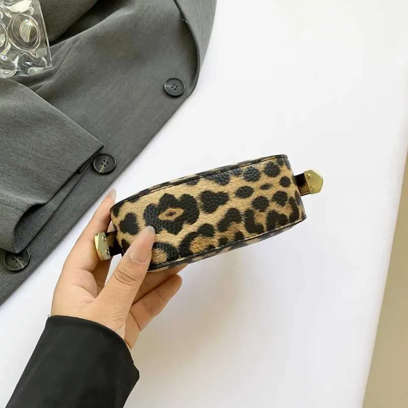 Mini Crossbody Bag Leopard Pu Leather Shoulder Handbag For Women_voghion.com