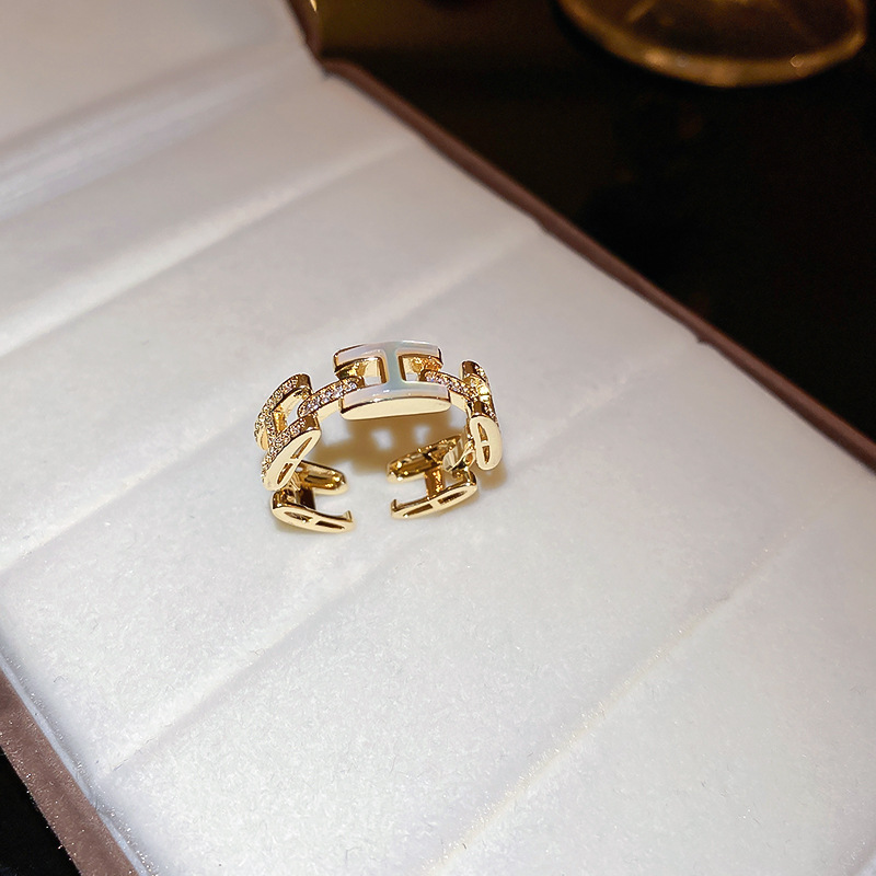 Real Gold Electroplated Zircon Heart Opening from South Korea Irregular Pearl Index Finger Ring Fashion and Elegant_voghion.com