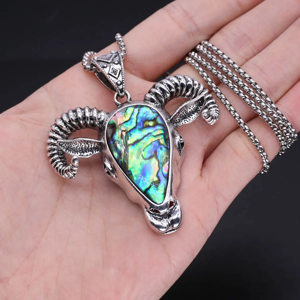 Kedjor Naturlig Abalone Shell Patchwork Legering Demon Fårhuvud Ko Hänge Halsband Utsökta Smycken Gåva För Män Kvinnor_voghion.com