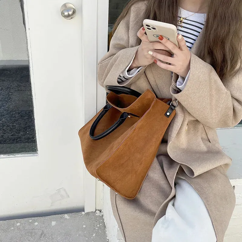 Borsa da donna in pelle opaca vintage, grande capacità, borse a tracolla, borse a tracolla da donna, borsa da viaggio casual grande marrone_voghion.com
