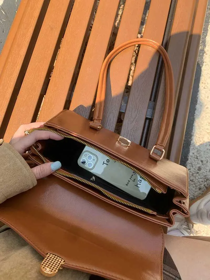 Casual underkläder axel PU-läder moderiktig damhandväska retro armstödsväska Y241123_voghion.com