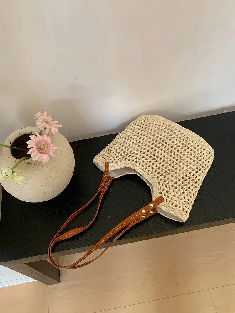 Sac à bandoulière de plage creux tissé grande capacité vacances portable affaires loisirs shopping simple joker haut sens_voghion.com