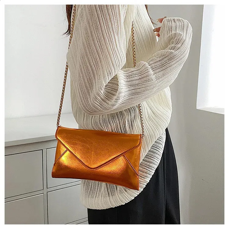 Pochette enveloppe en cuir PU brillant, sac à main classique Dr Purse pliable, sac messager de soirée pour femme 240824_voghion.com