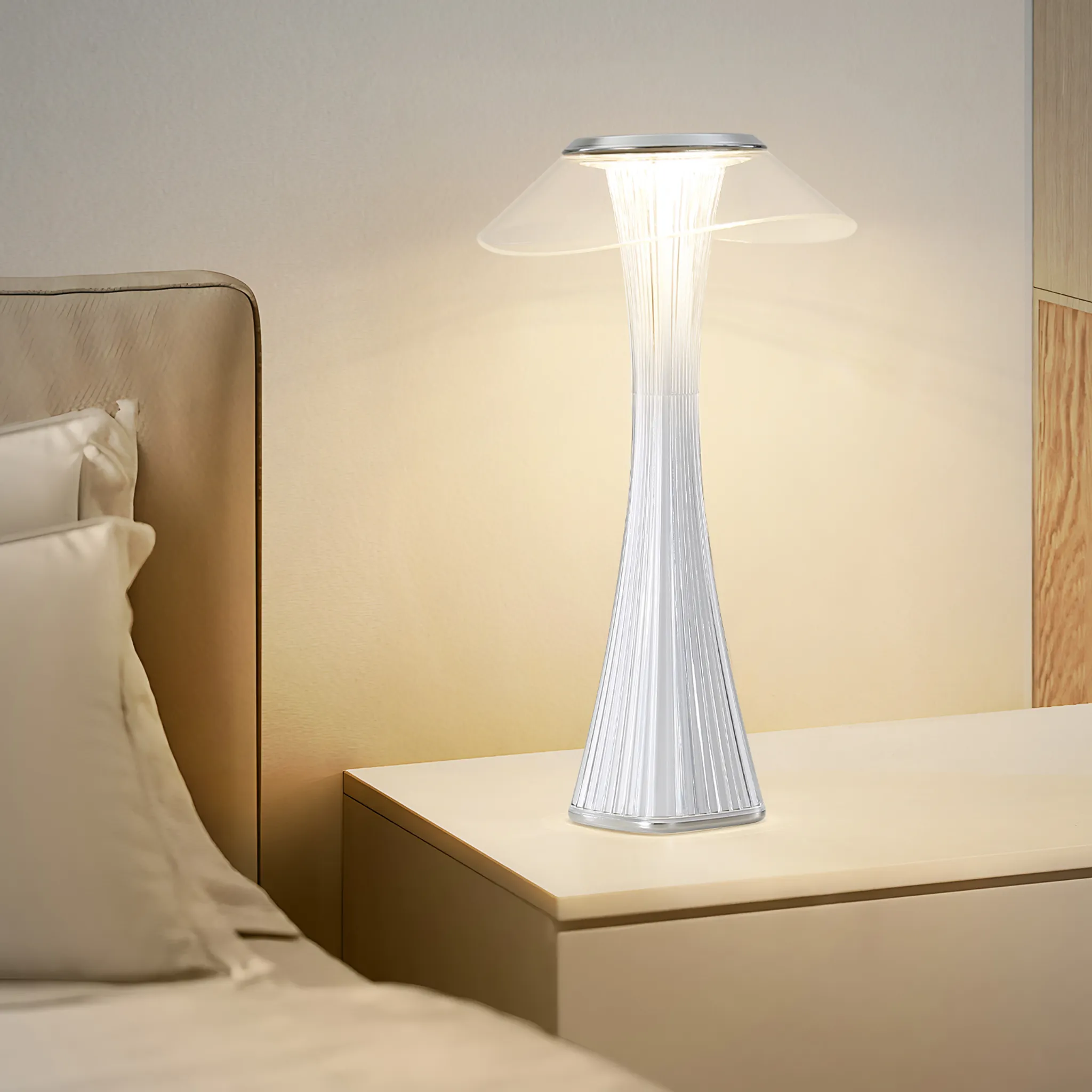 LED Tischlampe Touch Dimmbar - 3000-6500K Weiß Nachttischlampe Mit Akku Innen Und Aussen Beleuchtung Tagbare Tischleuchte Aufladen Mit USB_voghion.com