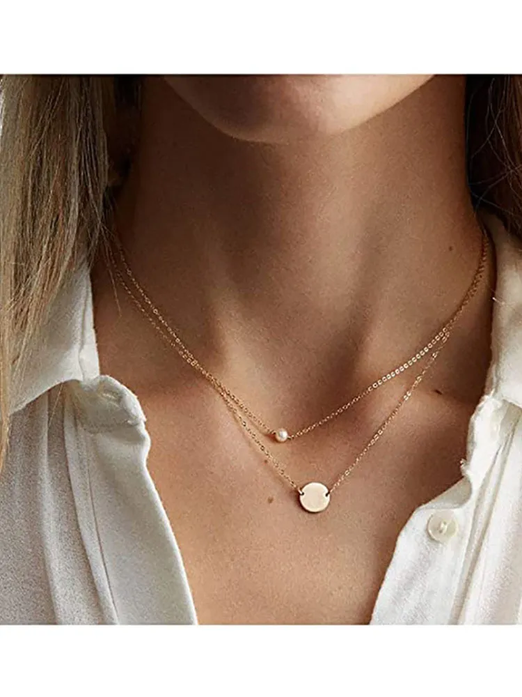Collane con ciondolo, catene a strati alla moda per le donne, graziosi gioielli di moda in perle acriliche con disco in ottone rotondo_voghion.com
