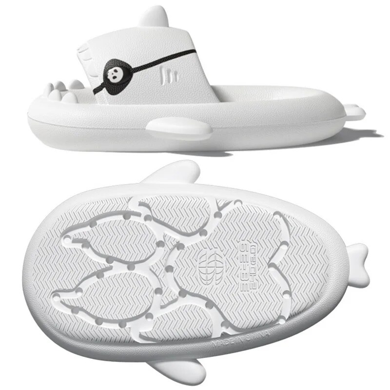 Comwarm Pirate Shark Frauen 2023 Sommer Cartoon Plattform Hausschuhe Männer Outdoor Paar Strand Schuhe Haus Frauen Flip Flop_voghion.com