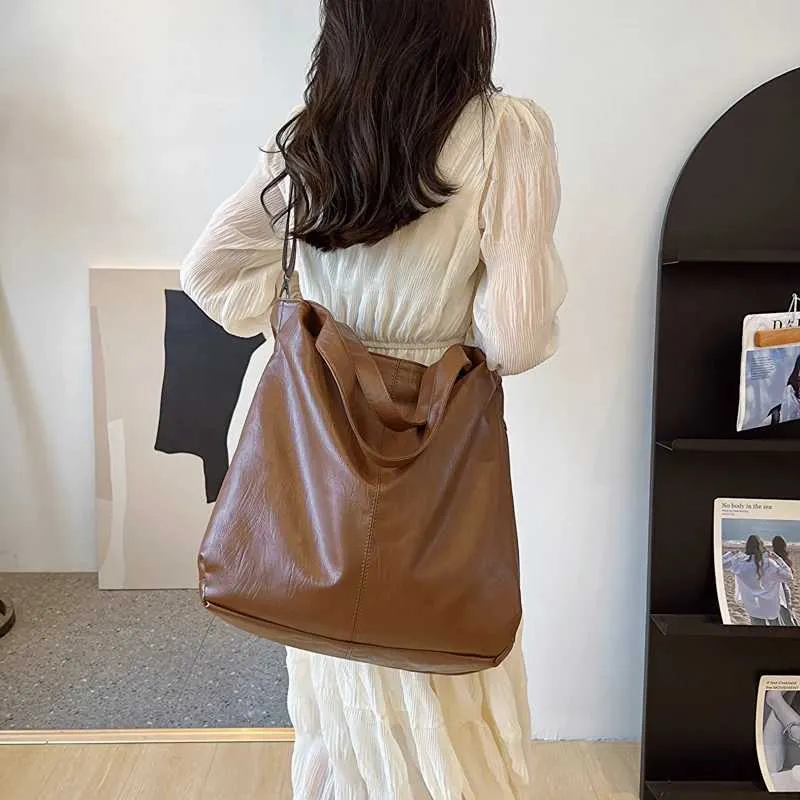 LEFTSIDE Sac à bandoulière tendance en cuir pour femmes 2023, tendance, simple, grande capacité, rétro_voghion.com