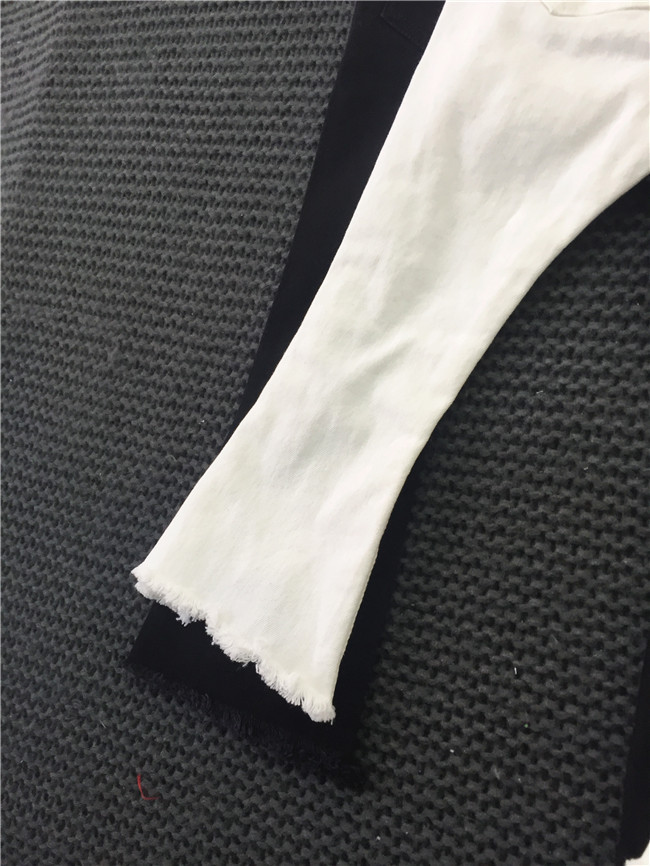 Mother & Kids Children's clothing girls black and white jeans spring new girls spring pants fashion ripped bell-bottom pants_voghion.com