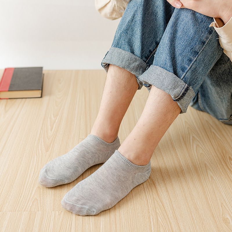Calzini invisibili in cotone da uomo, in silicone, casual, antiscivolo, a bocca bassa, in tinta unita, in bianco e nero, per barche_voghion.com