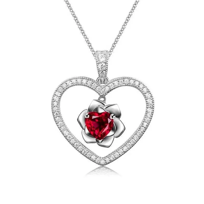 Collane con ciondolo Collana romantica squisita con ciondolo a forma di cuore con rosa L'amore perfetto è un regalo per_voghion.com