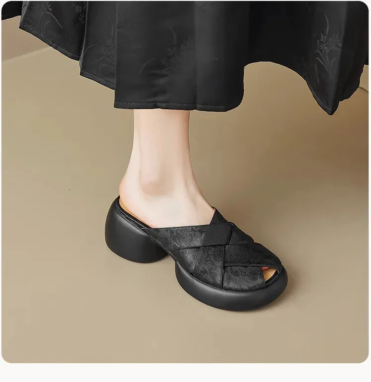 Women's Mules Sandals Casual Low Heels Comfortable Summer Slides_voghion.com