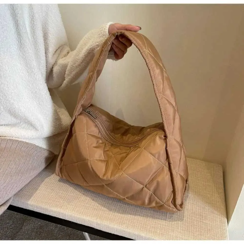 Bolso de hombro acolchado para mujer bolso puff de moda chic_voghion.com