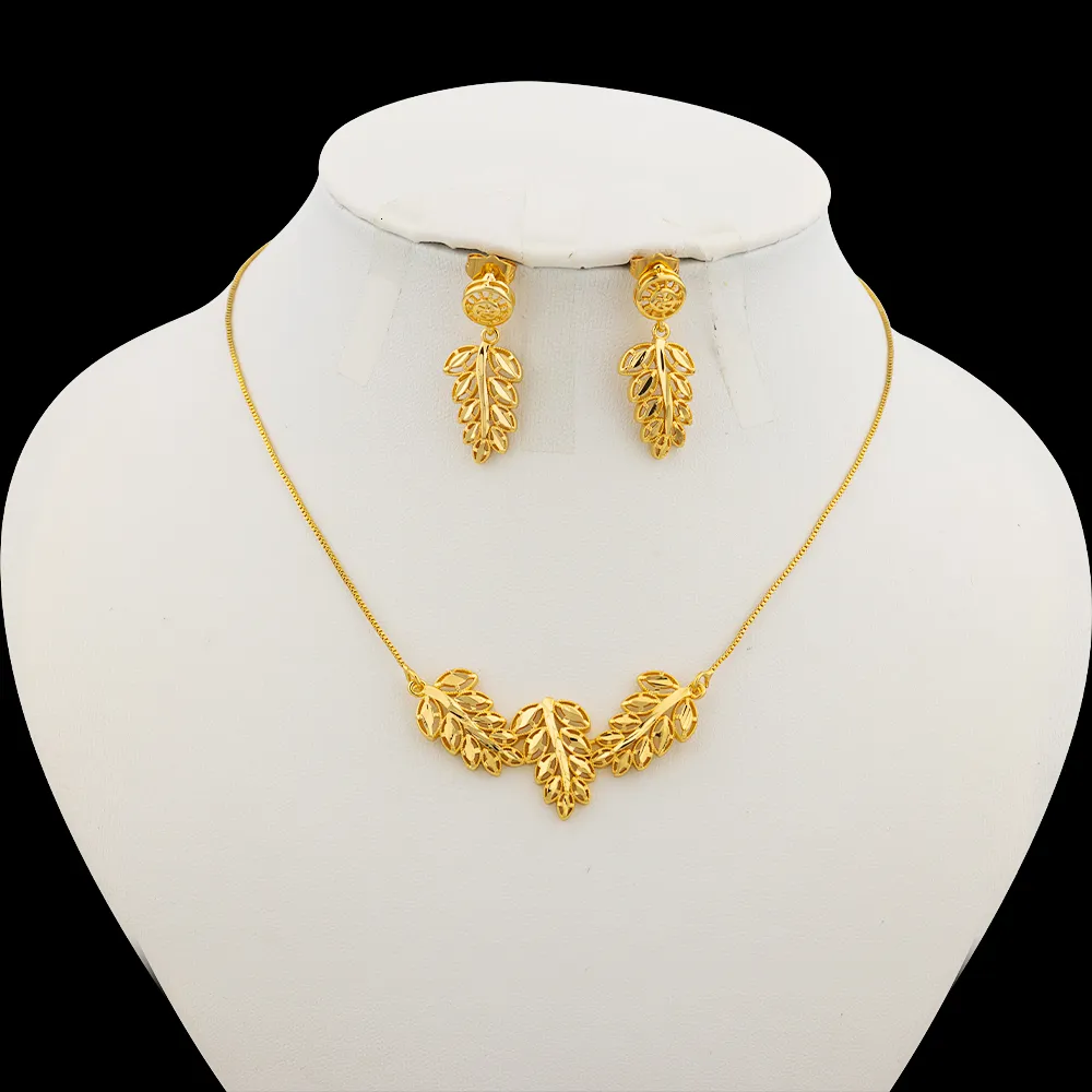 Set di gioielli color oro per matrimonio, orecchini con collana carina, fiore, foglia, stella, ciondolo, squisita catena a maglie, orecchini a bottone romantici_voghion.com