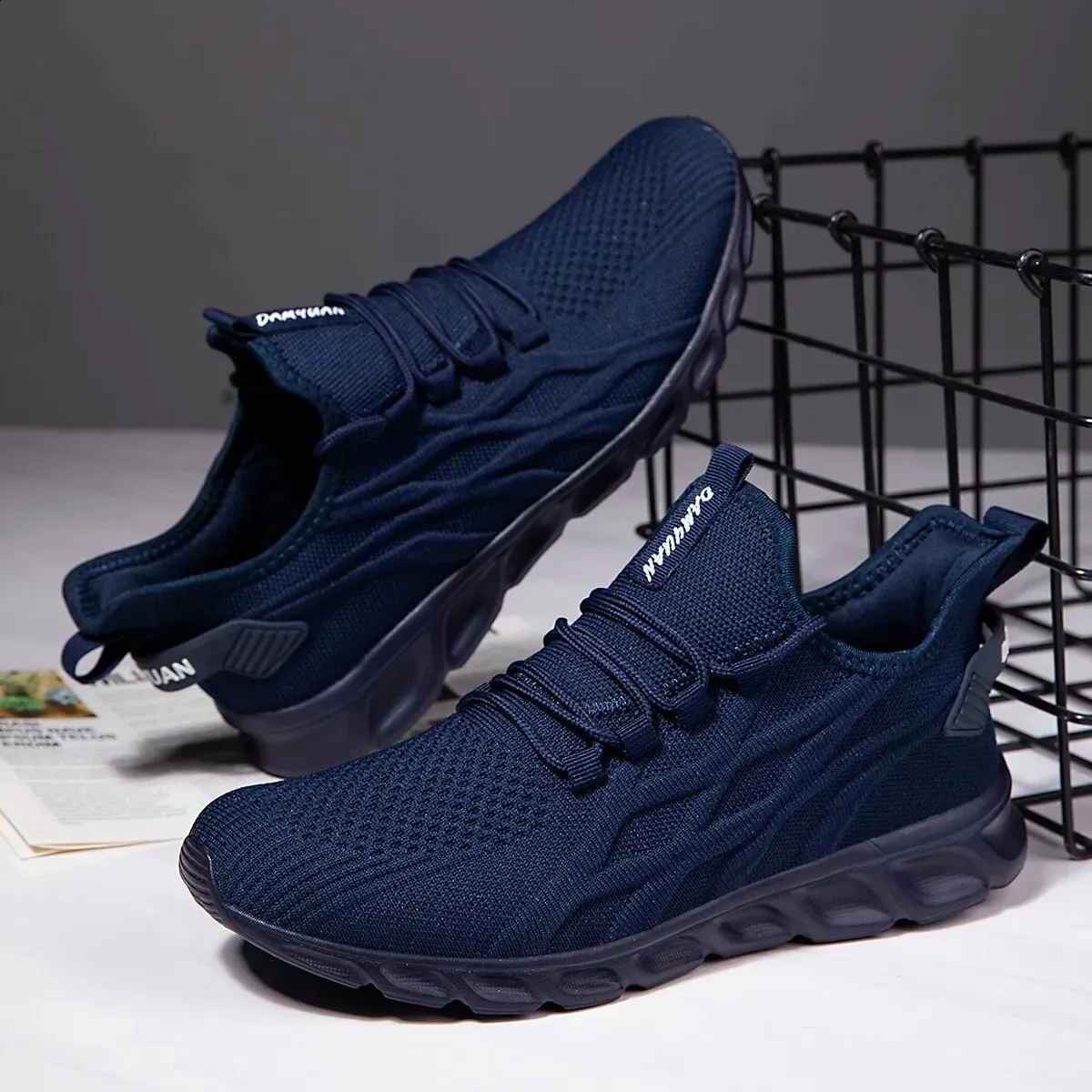 Mens Vulcanized Walking Running Unisex Casual Lightweight Tennis Breathable And Fashionable Sports Shoes 241015_voghion.com