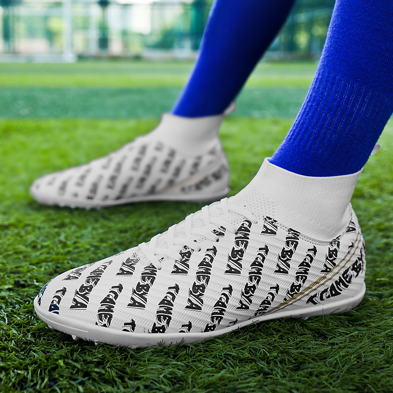 Männer Outdoor Hot Sale Ultraleicht Fussballschuhe High-Top FG/TF Professionell Laang Spikes Knöchel Unisex Komfort Fussball_voghion.com
