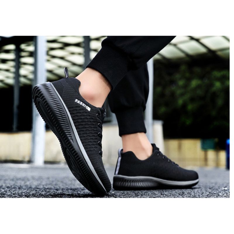 2023 Neue große Casual Sports und Damenschuhe gleichen Stils für Paare, die im Frühling/Sommer laufen_voghion.com
