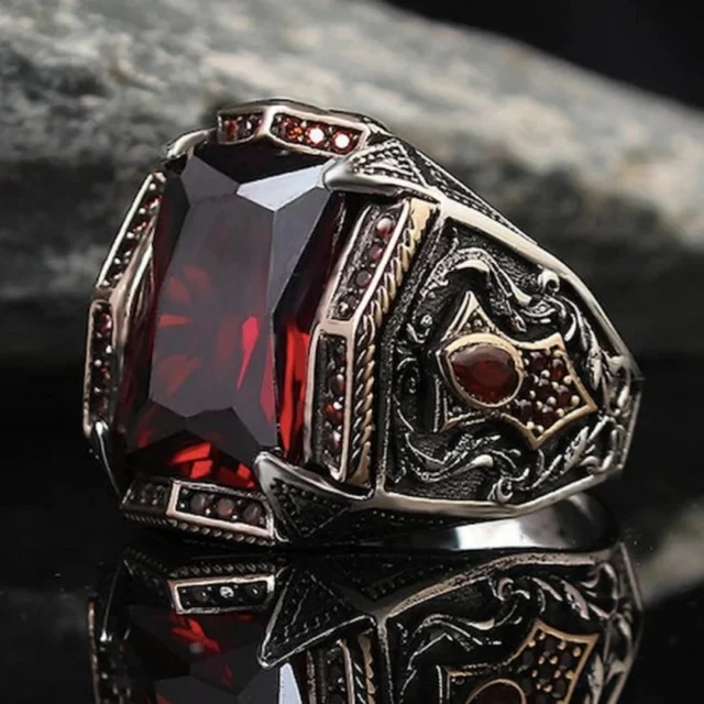 Ready Stock Retro Handgemachter türkischer Siegelring für Männer Vintage Sier Farbe Schnitzmuster Inlay Grün Zirkon Party Punk Motor Biker Ring_voghion.com