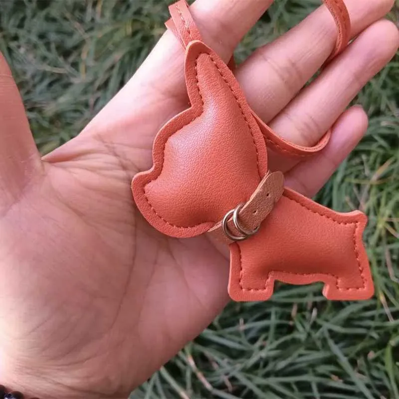 Punk Herren Auto Französische Bulldogge PU Leder Hund Nette Frauen Tasche Anhänger Schmuck Schnalle Schlüsselanhänger Y241121_voghion.com