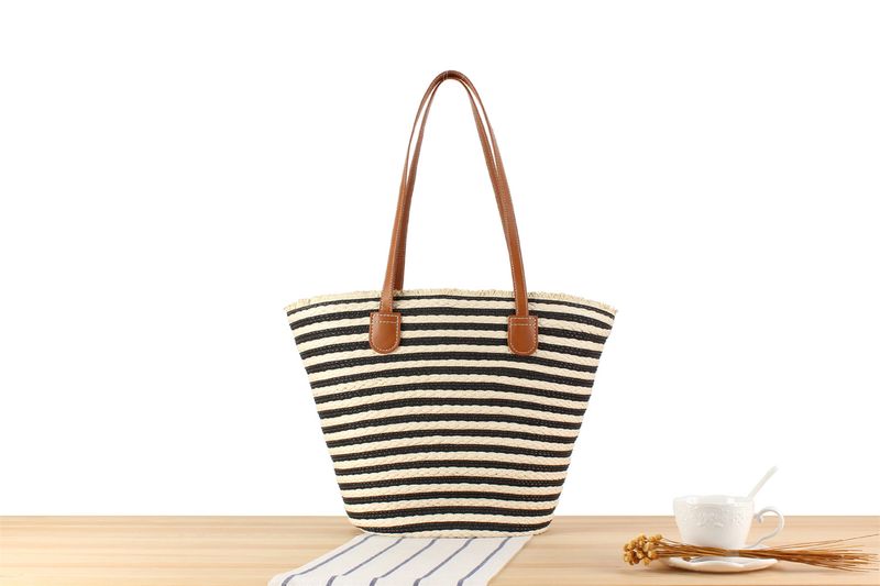 Freizeit Einfache Pendlertasche mit großer Kapazität Strandurlaub Papiergewebte Tasche Gestreifte Umhängetasche_voghion.com