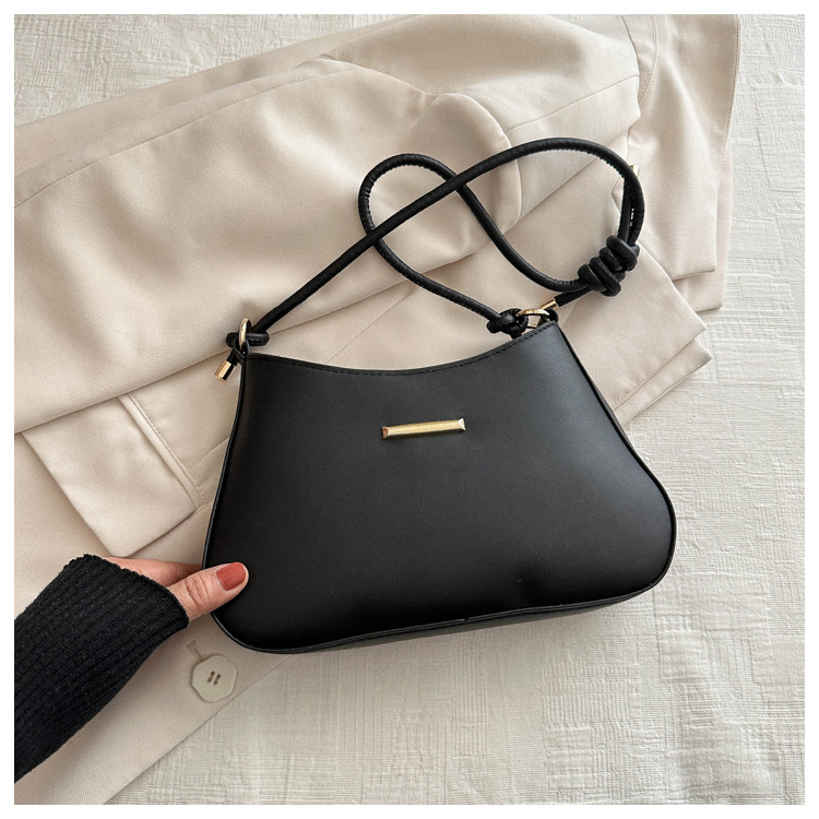 Popular Small Bag Women's Bag 2024 Spring New Versatile Small Square Bag Fashion Candy Color Single Shoulder Underarm Bag_voghion.com