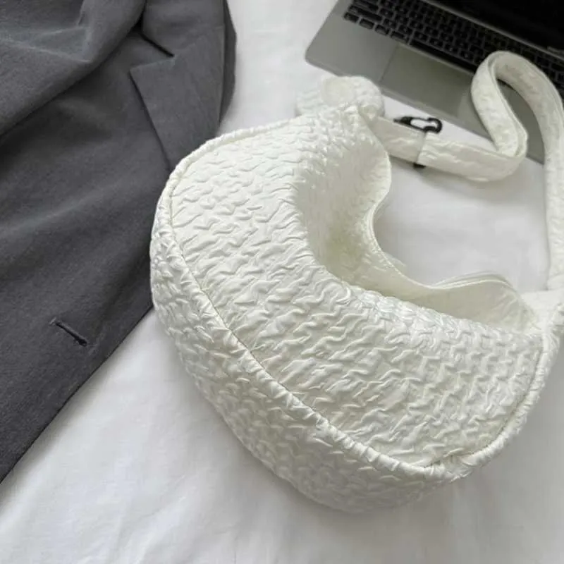 Koreanische Schulter-Umhängetasche für Mädchen und Frauen aus Nylon Ba241212_voghion.com