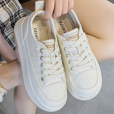 Genuine Leather Thick Sole Round Toe Raised Small White Casual Comfortable Trendy And Versatile Women Board Shoes_voghion.com