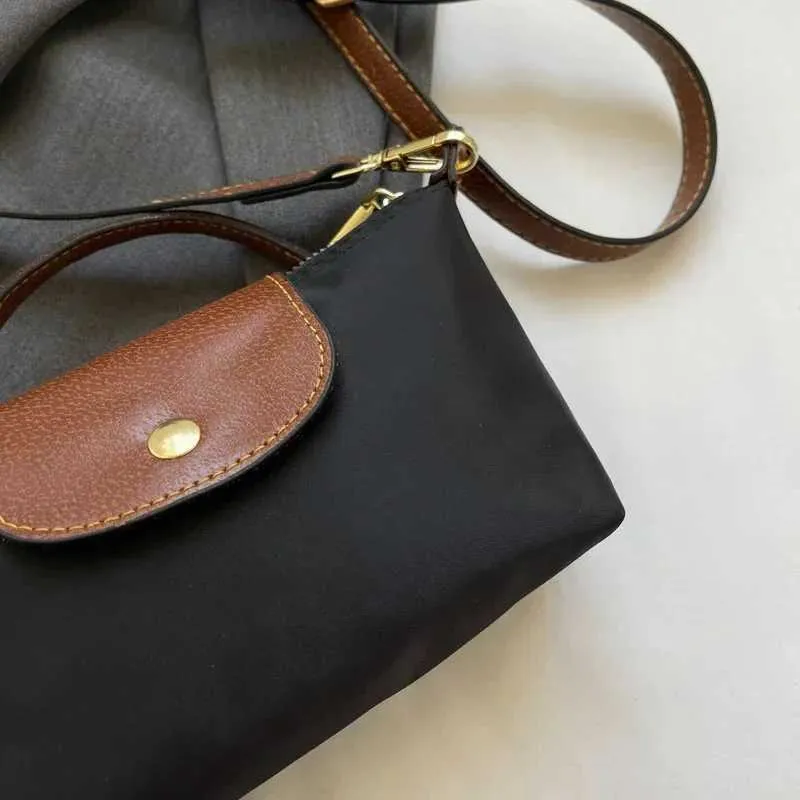 Designer Shell Shoulder Fashion Wallet and Handbag Womens Cross Body Bag Small Backpack Cute Tramp Y241123_voghion.com