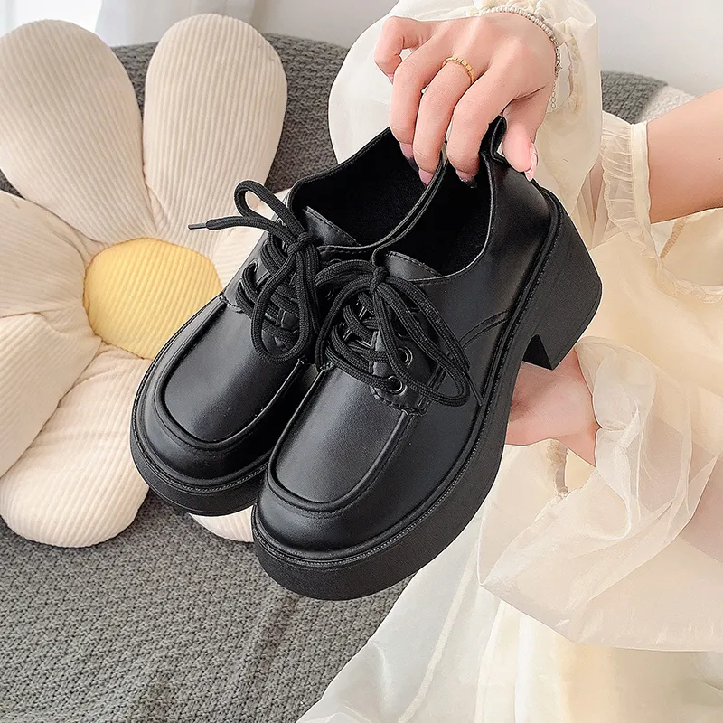 Spring 2024 New Black Platform Flats Women Loafers Slip On Boat Shoes Designer Casual Leather Oxfords_voghion.com