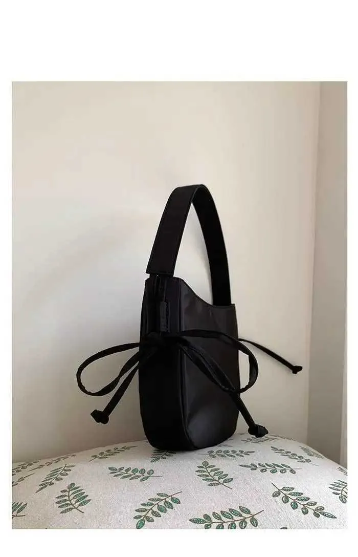 Vintage Women's Shoulder Bag Large Capacity Black Underarm Bag_voghion.com