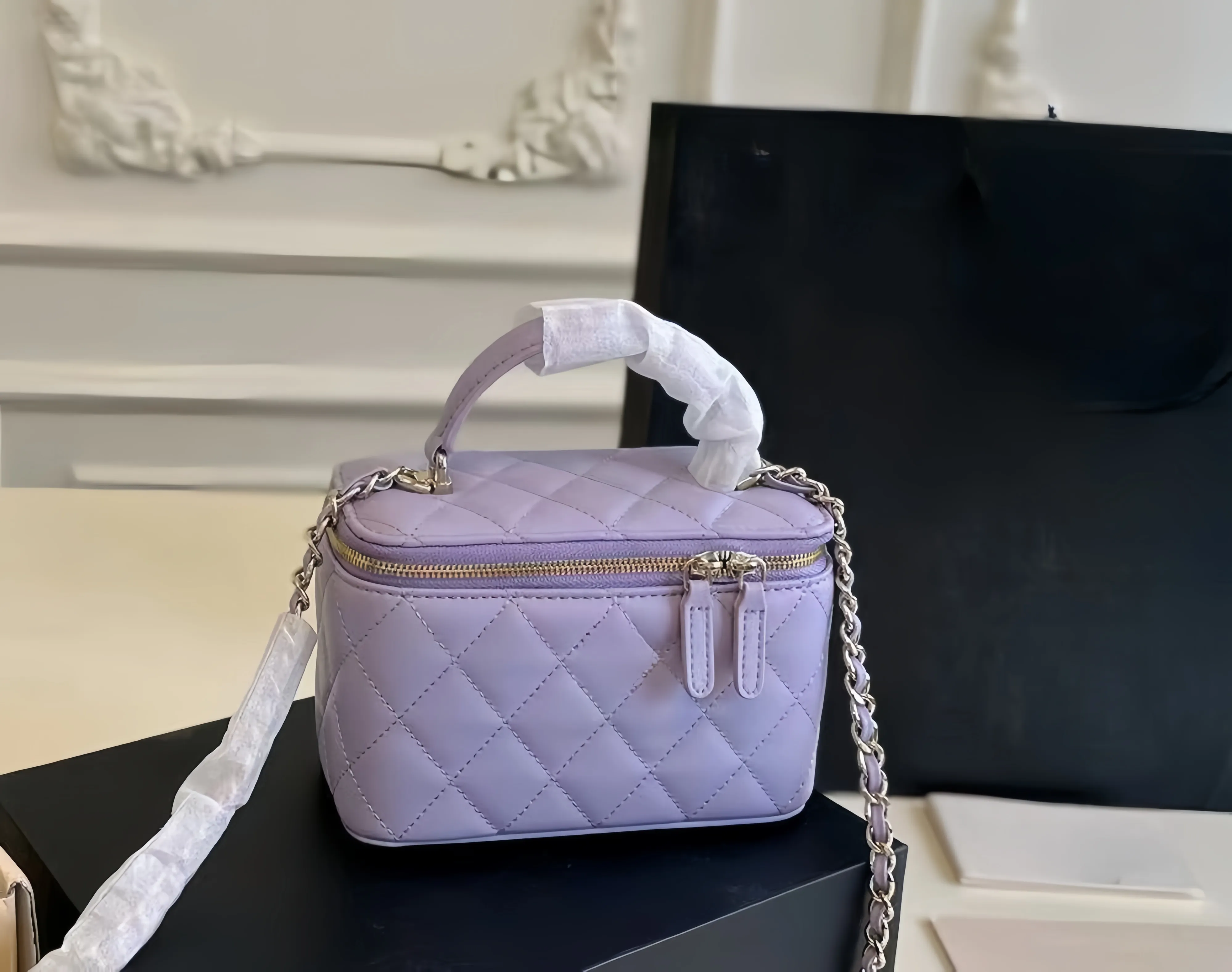 Designer Womens Vanity Black Bags Top Handle Totes Quilted Matelasse Chain Crossbody Shoulder Leather Dia Check Hardware_voghion.com