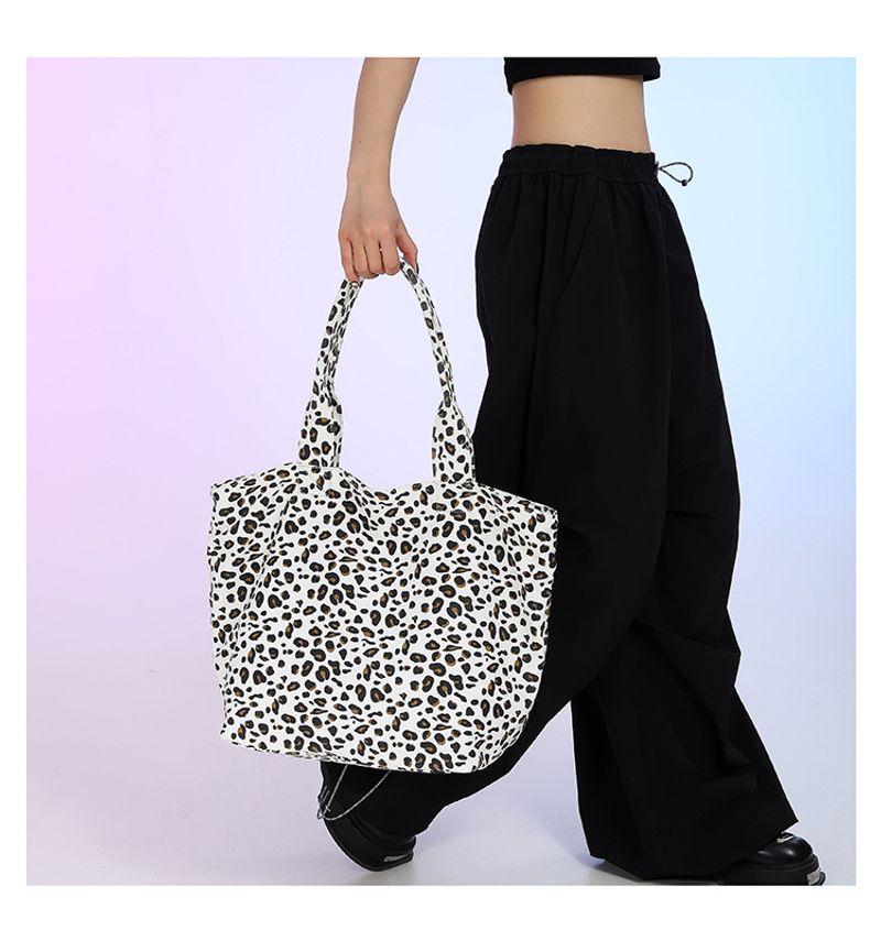 2024 versione coreana Ins Wind große Kapazität Leopardenmuster Tasche Damen neue Modeliterarische_voghion.com