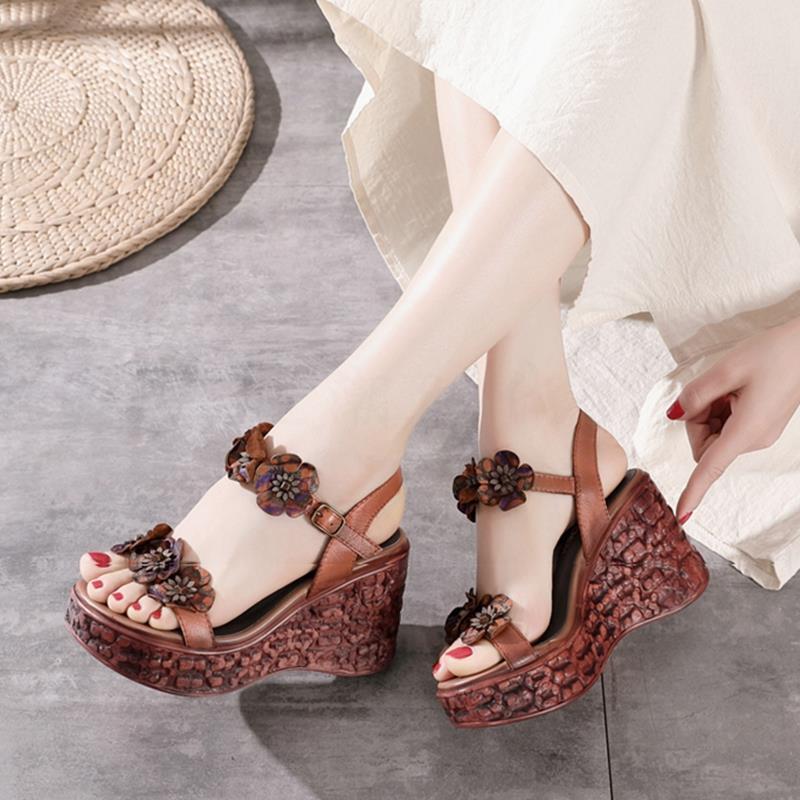 Korean version of oversized thick soled for women's new floral one line sloping heel sandals_voghion.com