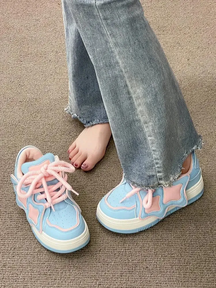 Scarpe da ginnastica con plateau rosa e blu da donna, scarpe sportive kawaii, casual, da tennis, da donna, basse, vintage, con suola spessa, coreane, carine_voghion.com