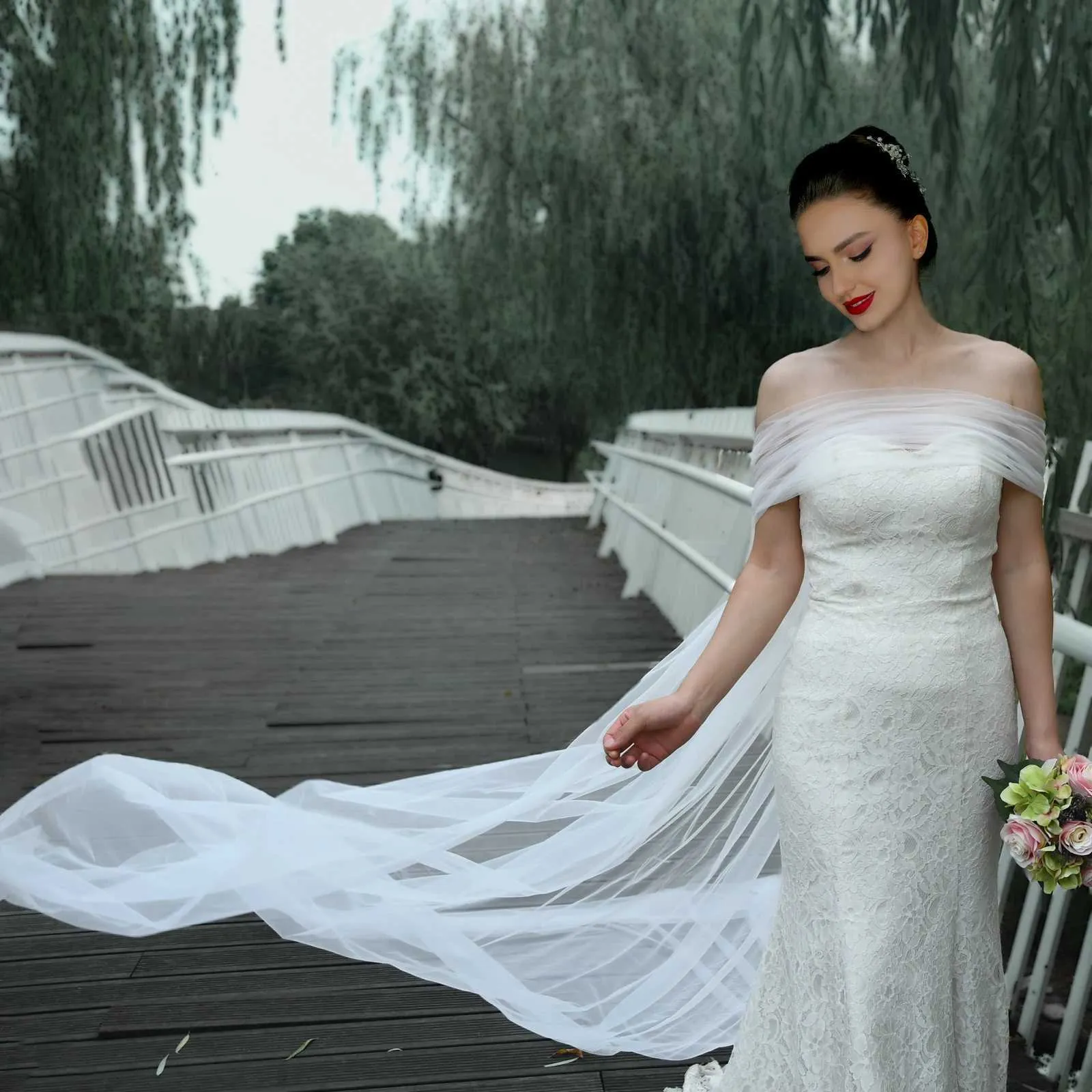 Gioielli per capelli VG87 Cathedral Bridal Cape Velo Bolero Giacca Donna Taglie Forti Scialle Accessori sposa Cappotto da sposa_voghion.com