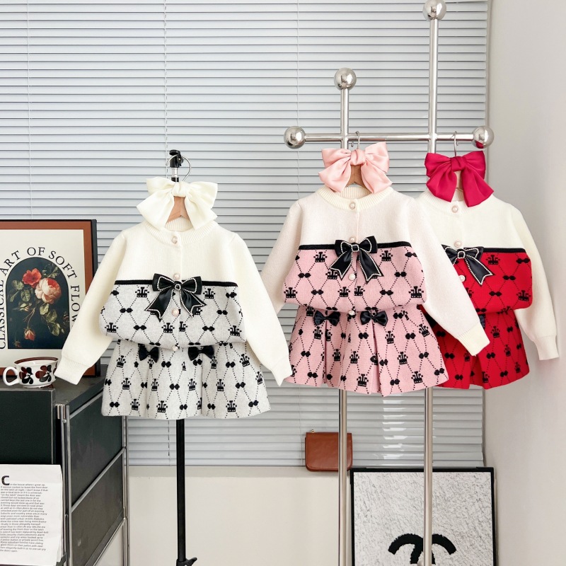 2024 Autumn And Winter New Girls Sweater Suit Sweet Small Fragrance Style Two Piece Suit Foreign Trade Hot Selling Coat For Girls