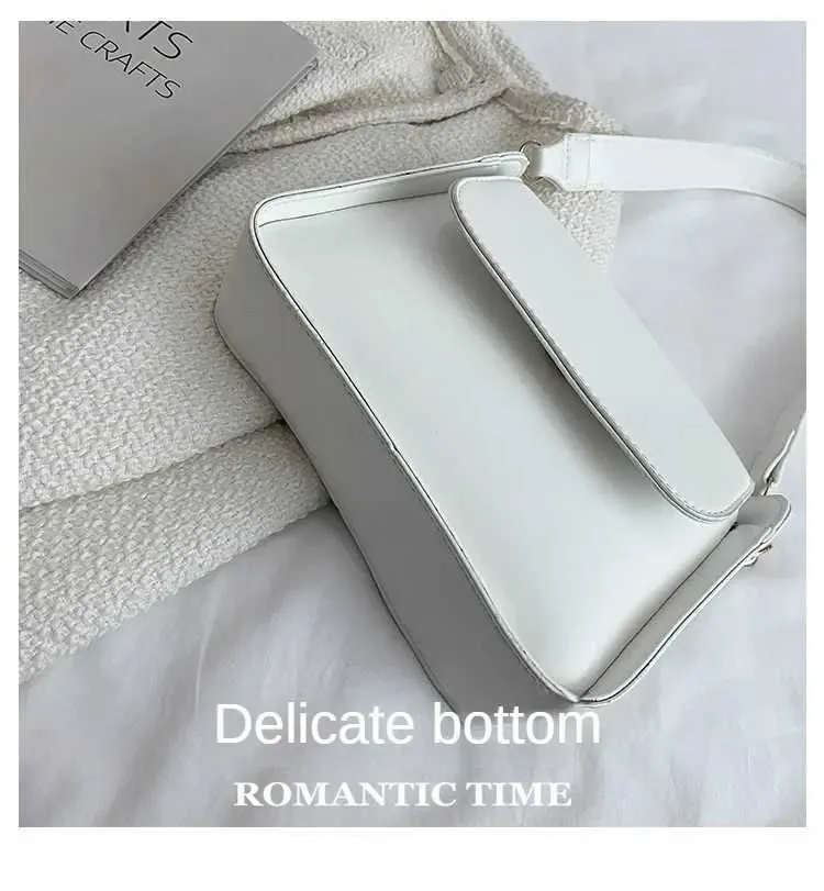 Stylish Women's Small Crossbody Shoulder Bag And Handbag Set_voghion.com