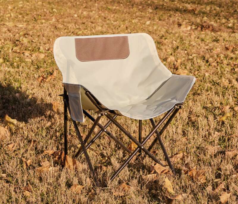 Relaxe e aproveite o tempo ao ar livre: cadeira dobrável com encosto grosso, super prática para acampamentos na praia_voghion.com