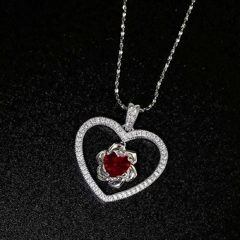Collane con ciondolo Collana romantica squisita con ciondolo a forma di cuore con rosa L'amore perfetto è un regalo per_voghion.com