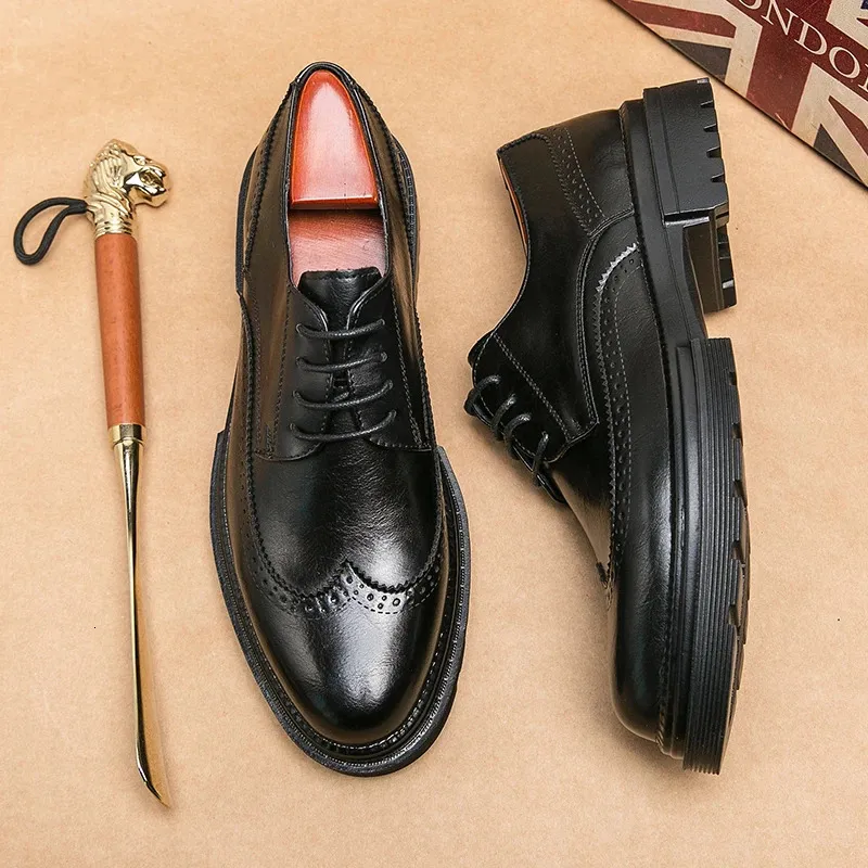 Formele zakelijke leren heren sociale bruiloft mode Oxford brogue snijwerk puntige kantoor schoenen 240621_voghion.com